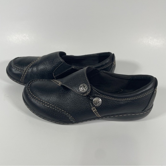 Clarks, size 6.5 Wide - Picture 3 of 9